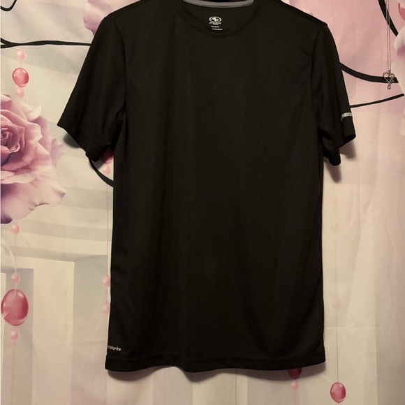 Small Children’s Athletic Works Shirt - Picture 5 of 5